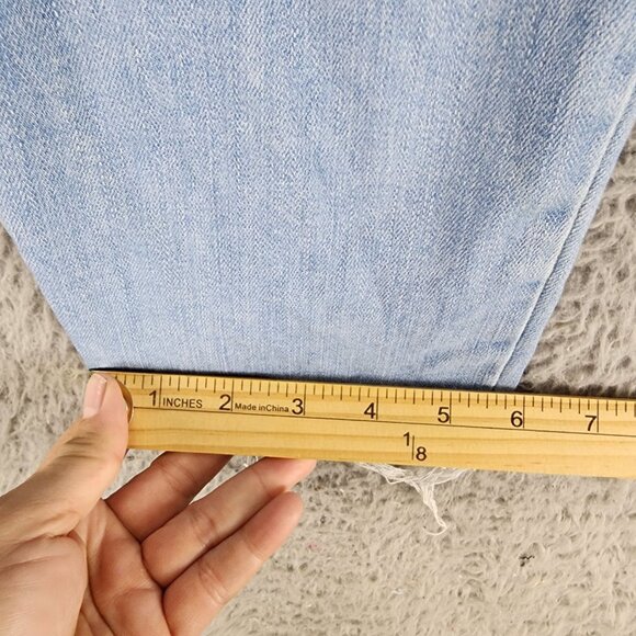 Levis Jeans Womens Size 18W 711 Medium Wash Stretch High Rise Skinny *GUC* - Picture 8 of 14